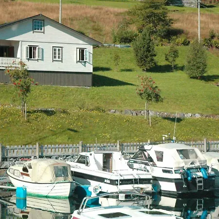 Two-bedroom In 1 Holiday home