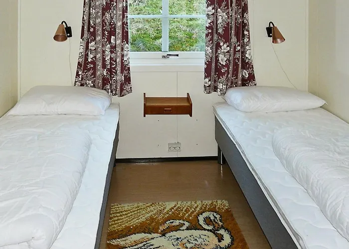 4 Person In Lauvstad-by Traum * Lauvstad
